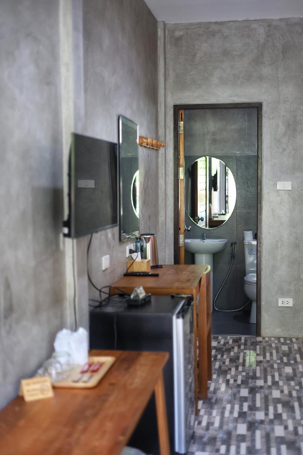 Skyhome Wat Jd I- Khai & Restaurant * Ban Wat Boek