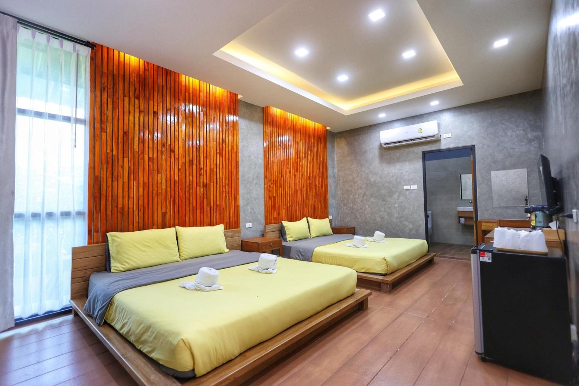 Skyhome Wat Jd I- Khai & Restaurant Homestay Ban Wat Boek