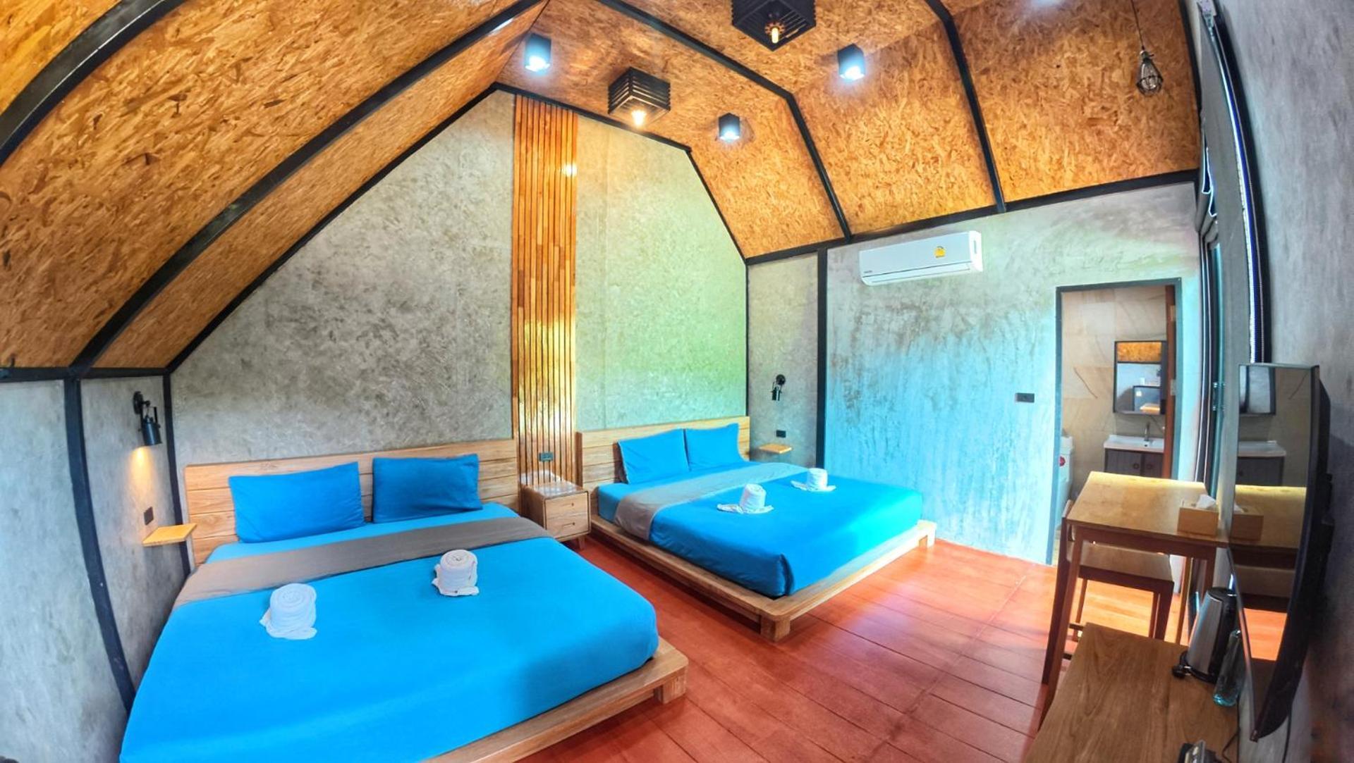 Skyhome Wat Jd I- Khai & Restaurant Homestay Ban Wat Boek