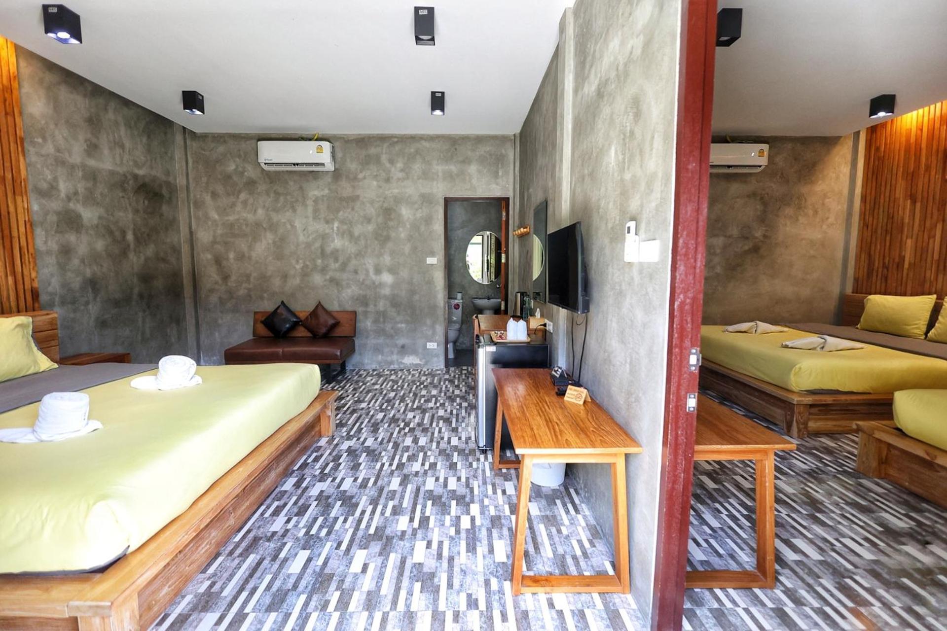Skyhome Wat Jd I- Khai & Restaurant Homestay Ban Wat Boek