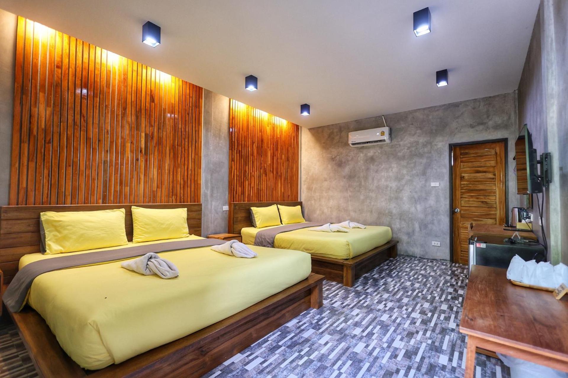 Skyhome Wat Jd I- Khai & Restaurant *